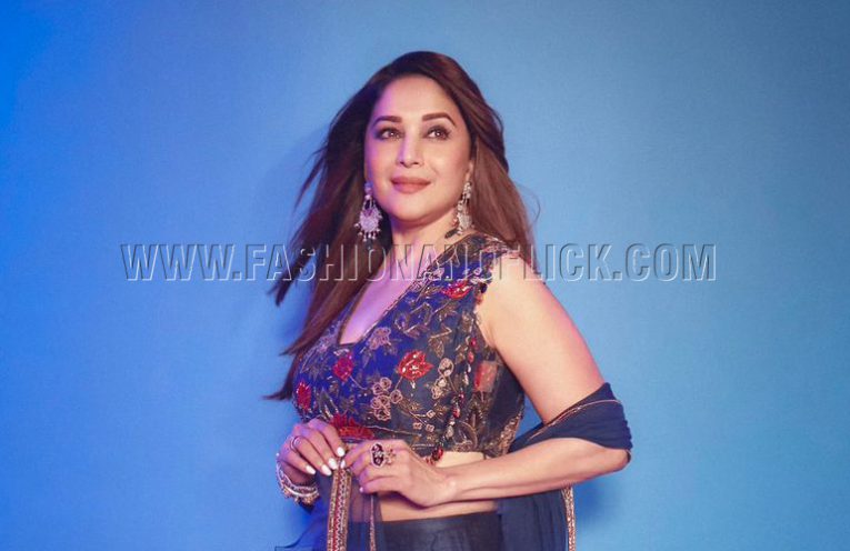 MadhuriDixit-fashionandflick