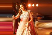 Madhuridixit-fashionandflick